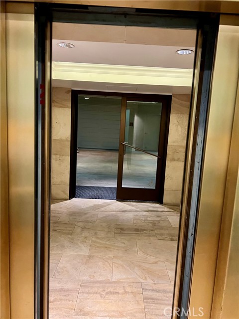 11847 Gorham Avenue, Los Angeles CA: https://media.crmls.org/medias/3232ff91-54ba-47e6-a1bb-564293adbac1.jpg