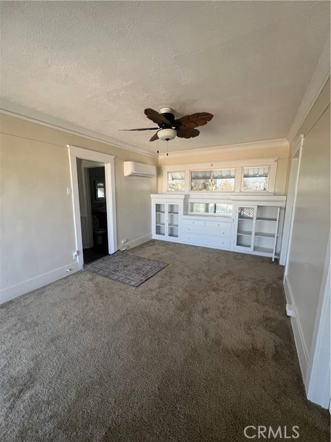 425 S Cabrillo Avenue, San Pedro CA: https://media.crmls.org/medias/323399bc-52f9-4422-9947-ac28a2f93a38.jpg