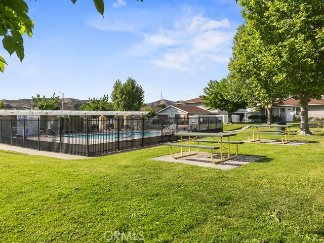 Detail Gallery Image 20 of 28 For 20757 Plum Canyon Rd, Saugus,  CA 91350 - 2 Beds | 1 Baths