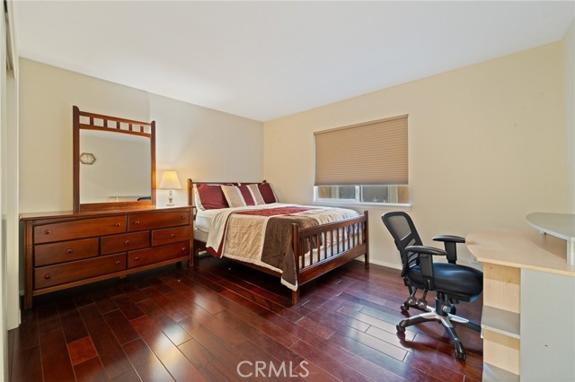 11648 Mariposa Bay Lane, Porter Ranch CA: https://media.crmls.org/medias/3234aee3-3444-463e-afe7-3522ea901d8e.jpg