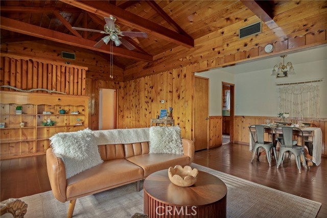 Detail Gallery Image 15 of 48 For 720 Rocky, Crestline,  CA 92325 - 3 Beds | 2 Baths