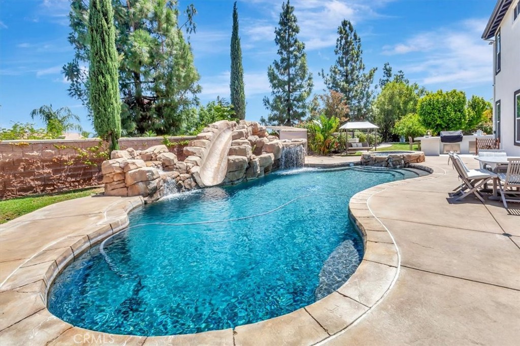 MLS #OC26083582 image #8