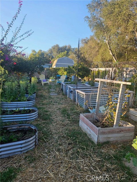 Detail Gallery Image 6 of 9 For 3909 Reche Rd #112,  Fallbrook,  CA 92028 - 2 Beds | 2 Baths