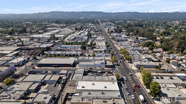 7114 Reseda Boulevard, Reseda (los Angeles), California 91335, ,Commercial Lease,For Rent,7114 Reseda Boulevard,CRSR24134654