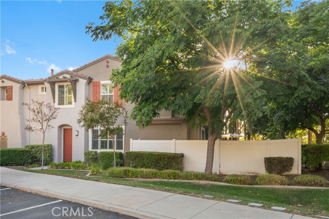 Detail Gallery Image 2 of 31 For 27890 John F Kennedy Dr #C,  Moreno Valley,  CA 92555 - 3 Beds | 2/1 Baths