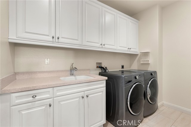 Detail Gallery Image 11 of 75 For 1662 Sunset View Drive, Lake Forest,  CA 92679 - 5 Beds | 4/1 Baths