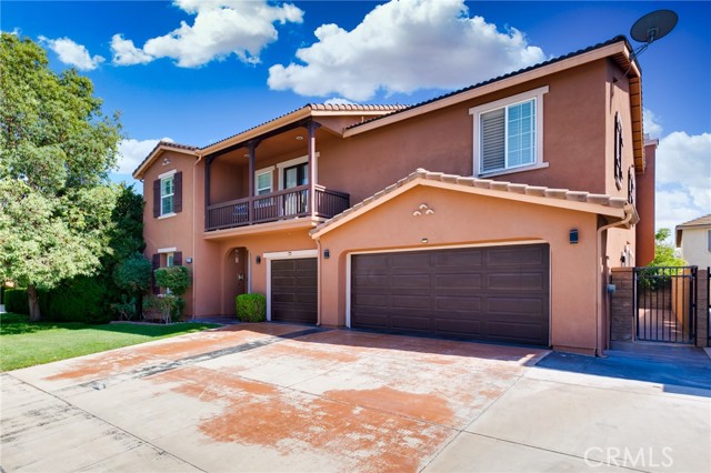 Detail Gallery Image 3 of 53 For 13777 Star Ruby Ave, Corona,  CA 92880 - 6 Beds | 4/1 Baths