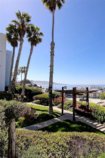 620 The Village, Redondo Beach, California 90277, 2 Bedrooms Bedrooms, ,2 BathroomsBathrooms,Residential,Sold,The Village,SB22017350