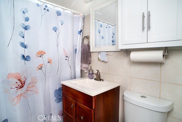 Detail Gallery Image 10 of 15 For 13232 Desmond St, Pacoima,  CA 91331 - 3 Beds | 1/1 Baths