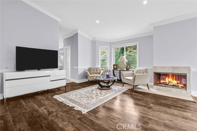 Detail Gallery Image 25 of 53 For 25432 Nottingham Ct, Laguna Hills,  CA 92653 - 5 Beds | 4/1 Baths