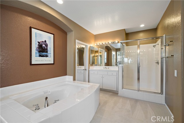Detail Gallery Image 25 of 49 For 41574 Laurel Valley Cir, Temecula,  CA 92591 - 5 Beds | 4 Baths
