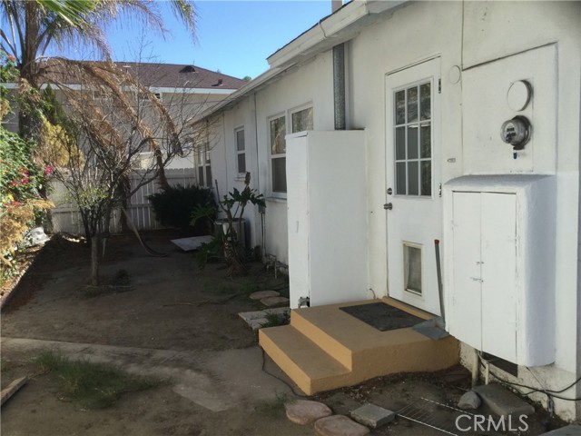 Detail Gallery Image 16 of 16 For 20957 Community St, Canoga Park,  CA 91304 - 3 Beds | 2 Baths