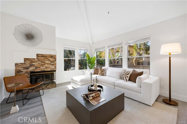 Detail Gallery Image 5 of 30 For 15 Ericson Aisle, Irvine,  CA 92620 - 3 Beds | 2 Baths