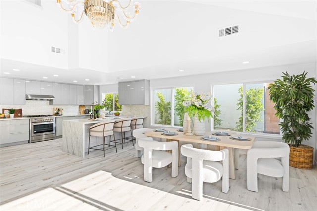 Detail Gallery Image 18 of 55 For 39 Cape Cod, Irvine,  CA 92620 - 4 Beds | 3 Baths