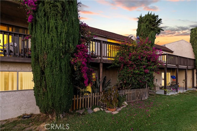 Front Image Thumbnail for CRSR26046428