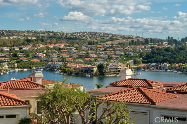 Detail Gallery Image 3 of 28 For 27784 7 Deya, Mission Viejo,  CA 92692 - 2 Beds | 2 Baths