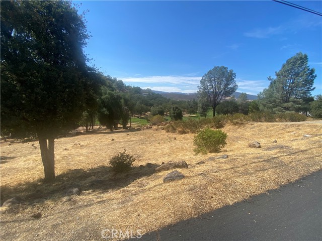 Detail Gallery Image 2 of 4 For 20169 Powder Horn, Hidden Valley Lake,  CA 96467 - – Beds | – Baths