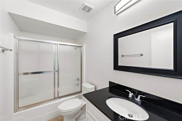 31705 W Nine Drive, Laguna Niguel CA: https://media.crmls.org/medias/32438cd7-079c-48f3-8111-0cdb47ae723b.jpg