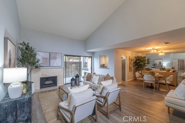 Front Image Thumbnail for CRPW25250352