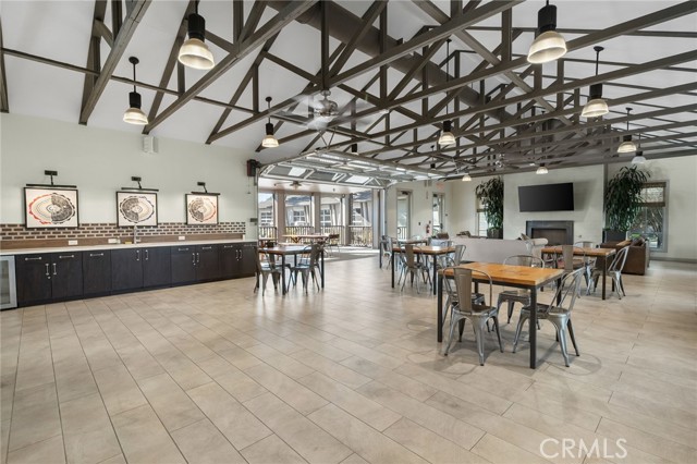 3134 E La Avenida Drive, Ontario CA: https://media.crmls.org/medias/32446f0b-fa1c-49fc-be1e-6d00485f178a.jpg