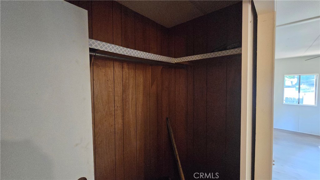 https://media.crmls.org/medias/3245b0b0-28f2-4c01-ac17-d1f0ac5b2f5f.jpg?preset=X-Large