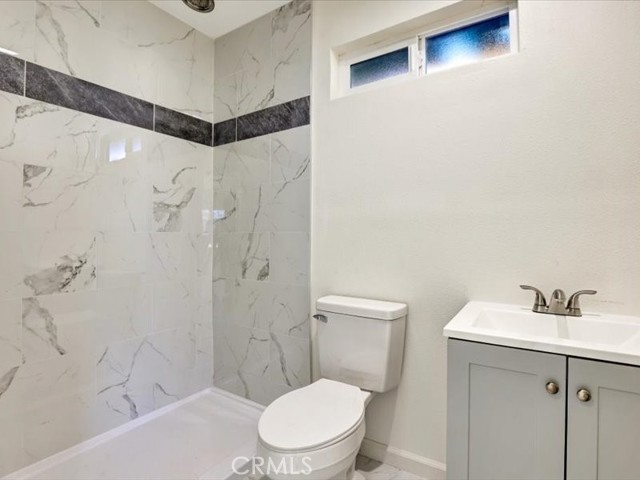 Detail Gallery Image 36 of 56 For 9607 Cypress, Fontana,  CA 92335 - 5 Beds | 5 Baths