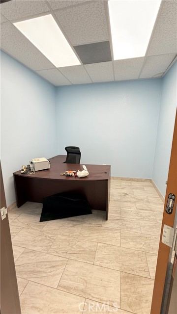 1233 N E Street, San Bernardino, California 92405, ,Commercial Lease,For Rent,1233 N E Street,CRIV25035338