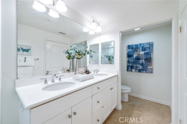 Detail Gallery Image 22 of 25 For 59 City Stroll, Irvine,  CA 92620 - 2 Beds | 2 Baths