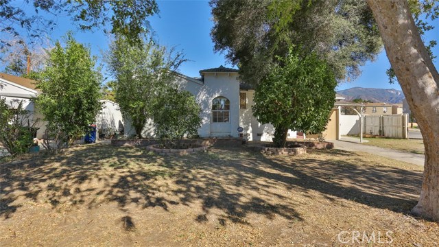 572 W Marshall Blvd, San Bernardino, CA 92405