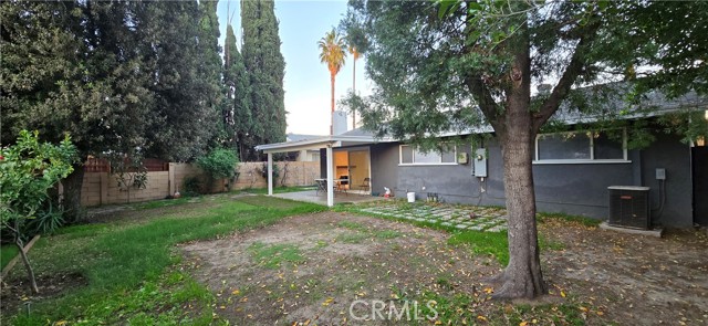 Detail Gallery Image 3 of 19 For 10937 Collett Ave, Granada Hills,  CA 91344 - 3 Beds | 2 Baths