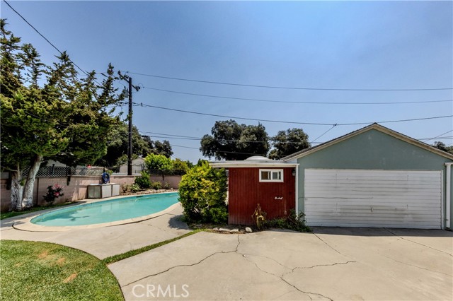 210 N Alberta Place, Fullerton CA: https://media.crmls.org/medias/3248eb70-e7bb-4fa8-81f3-9faf5aeea3e5.jpg