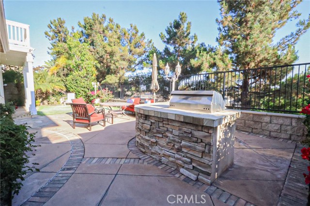17160 Fremont Lane, Yorba Linda CA: https://media.crmls.org/medias/3248f1ea-6d2e-4b6e-800d-db3967c4fe8a.jpg
