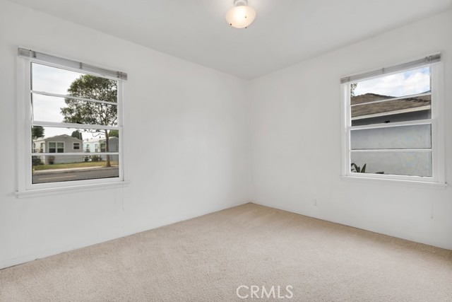 Detail Gallery Image 8 of 45 For 2801 Virginia, Santa Monica,  CA 90404 - – Beds | – Baths