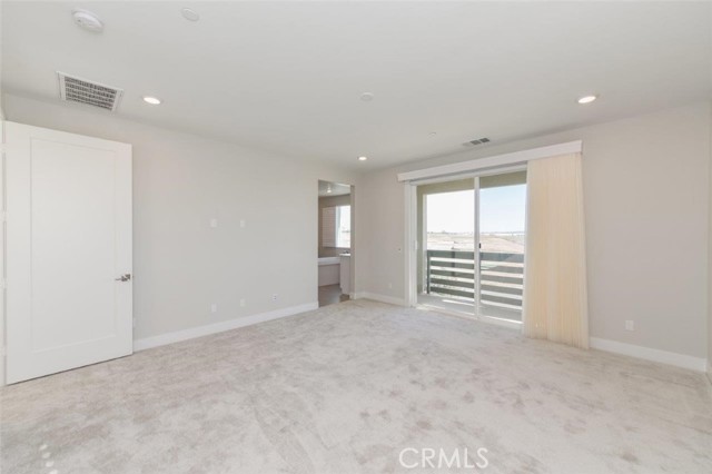 Detail Gallery Image 15 of 28 For 132 Chorus, Irvine,  CA 92618 - 4 Beds | 3/1 Baths