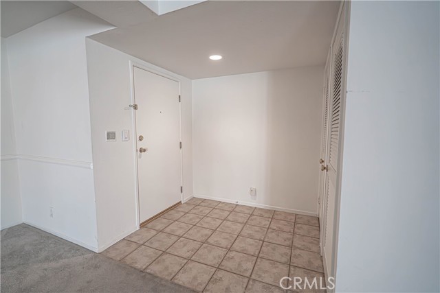 Detail Gallery Image 3 of 31 For 5050 Coldwater Canyon Ave #306,  Sherman Oaks,  CA 91423 - 2 Beds | 2 Baths