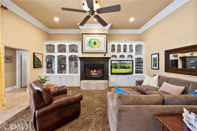 38565 Celine Cove, Murrieta CA: https://media.crmls.org/medias/3249bde3-d610-47cd-9e63-1fc4a6b21fed.jpg