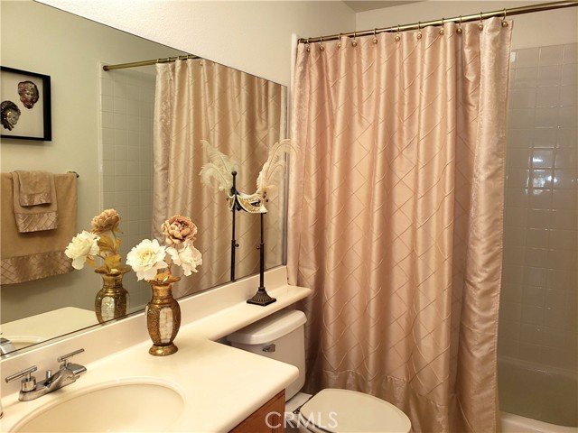25415 Verne Court, Stevenson Ranch CA: https://media.crmls.org/medias/3249d787-5a76-4cd3-b28a-bd41472470ca.jpg