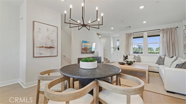 Detail Gallery Image 7 of 28 For 1750 E Park St #19,  Anaheim,  CA 92805 - 3 Beds | 2/1 Baths