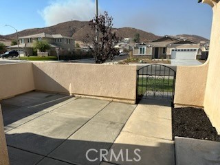 https://media.crmls.org/medias/324aa3f4-67d8-4439-86e9-ae1f8ccdfab1.jpg?preset=X-Large