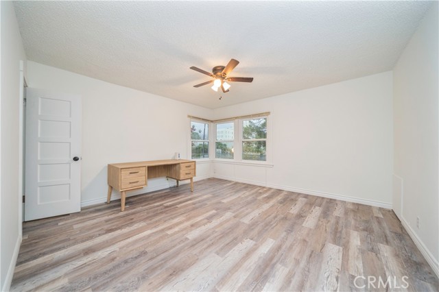 Detail Gallery Image 5 of 22 For 1255 Del Rey, Pasadena,  CA 91107 - 3 Beds | 1/1 Baths