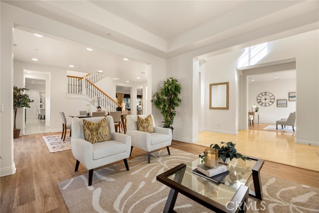 Detail Gallery Image 9 of 64 For 18893 Dry Creek Rd, Yorba Linda,  CA 92886 - 5 Beds | 4/1 Baths