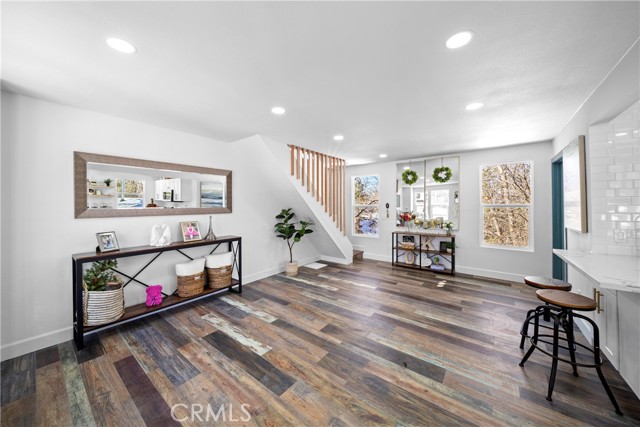 Detail Gallery Image 6 of 22 For 27584 Weirwood Dr, Lake Arrowhead,  CA 92326 - 2 Beds | 1 Baths