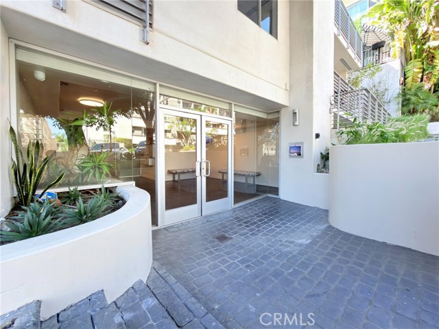 Detail Gallery Image 31 of 50 For 1129 Larrabee St #10,  West Hollywood,  CA 90069 - 2 Beds | 2 Baths