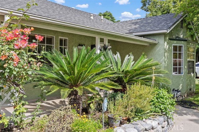 Detail Gallery Image 4 of 33 For 3432 N Arrowhead Ave, San Bernardino,  CA 92405 - 3 Beds | 1/1 Baths