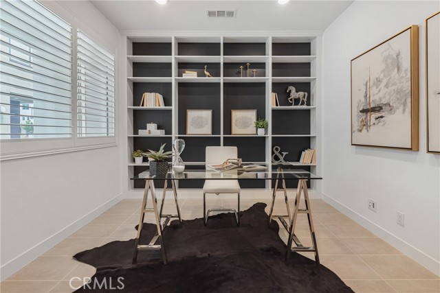 285 Lodestar, Tustin CA: https://media.crmls.org/medias/324eee3c-ae0b-448c-bf49-009b87ee001a.jpg