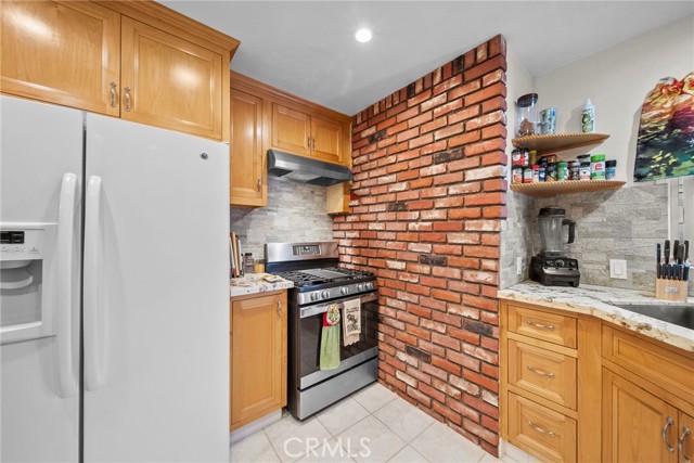 Detail Gallery Image 14 of 38 For 10111 Elkwood, Sun Valley,  CA 91352 - 3 Beds | 1 Baths