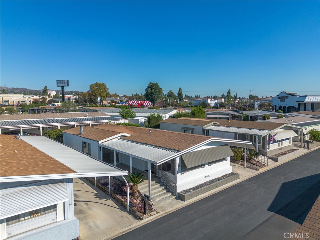 MLS #OC25240033 image #44