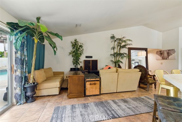 68820 San Felipe Road, Cathedral City CA: https://media.crmls.org/medias/32502810-8b71-4c91-968e-4718492f5e39.jpg