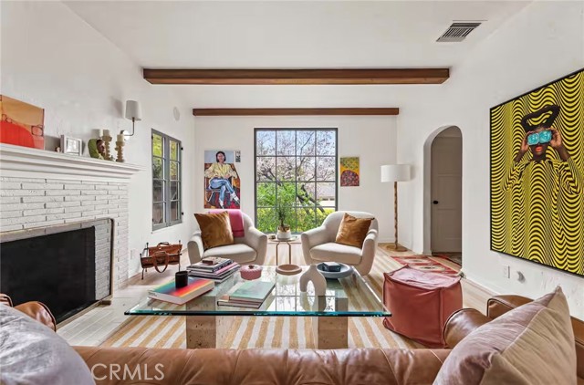 Detail Gallery Image 3 of 43 For 3364 Bennett, Los Angeles,  CA 90068 - 3 Beds | 3 Baths