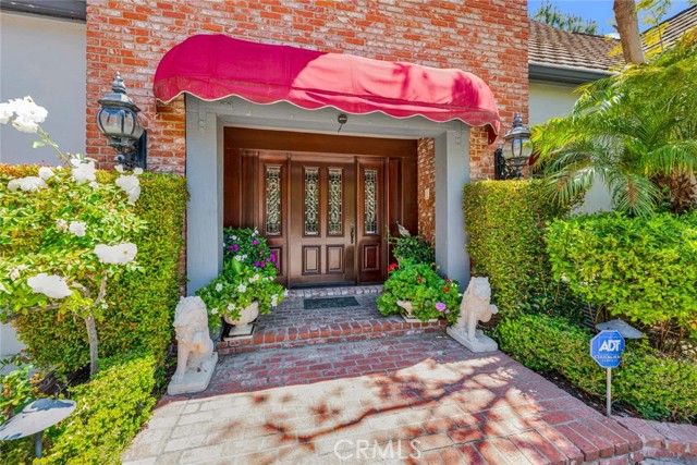 Detail Gallery Image 6 of 75 For 10302 Broadview Place, North Tustin,  CA 92705 - 5 Beds | 4/1 Baths